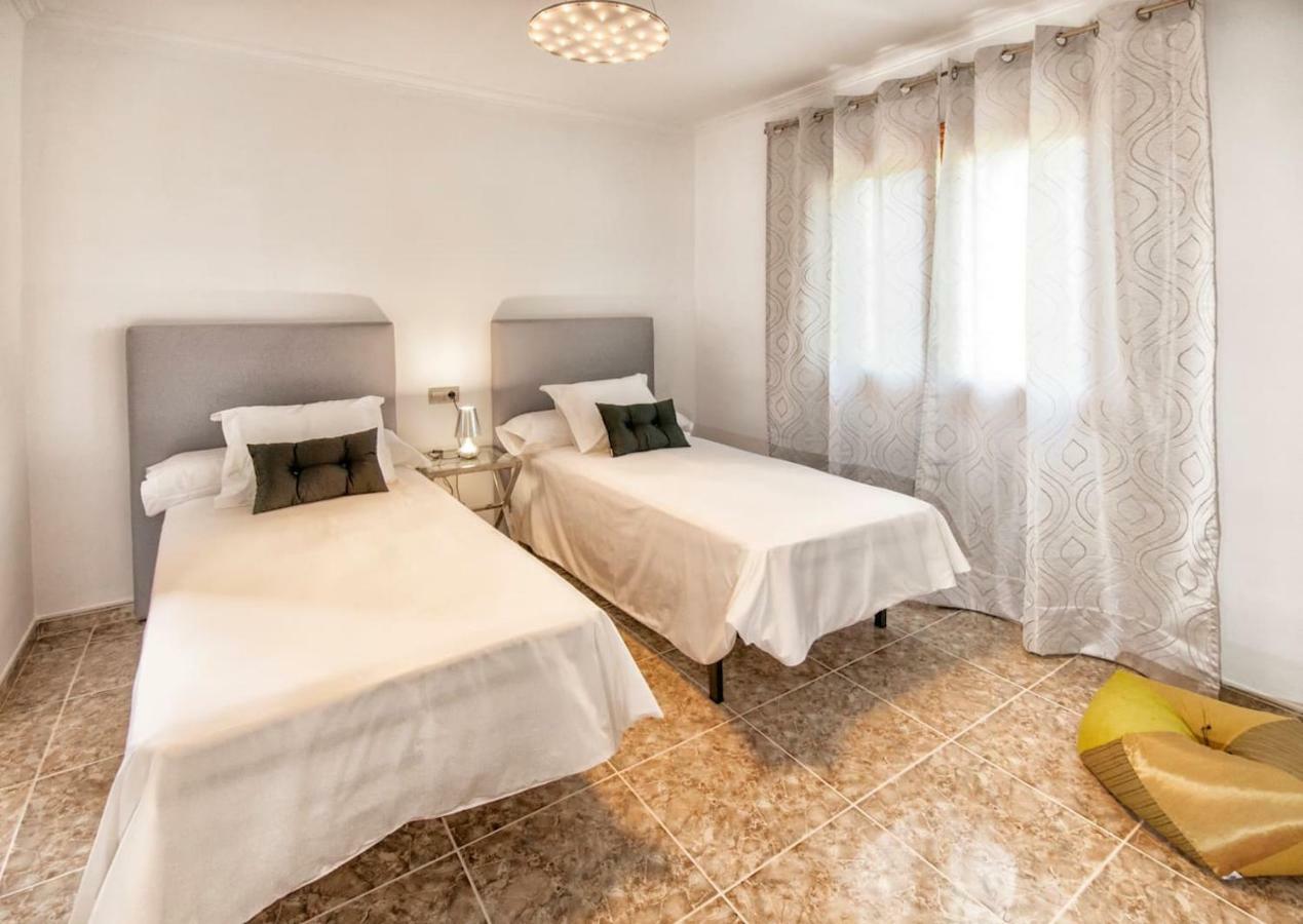 Villa Romaní Sa Pobla Esterno foto